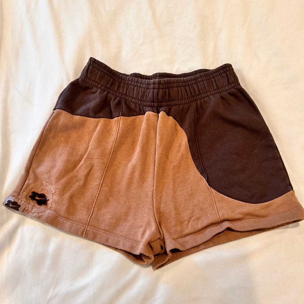 Nike Brown Athletic Shorts M Color block EUC - Picture 5 of 6